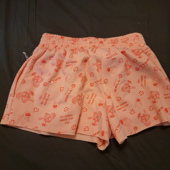Pink Patterned Shorts - Picture 3 of 3